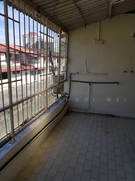 Rumah Berkembar untuk Disewa di Ayer Itam (Penang) - Chong Chooi Wei - Balcony - PropertyGuru.com.my