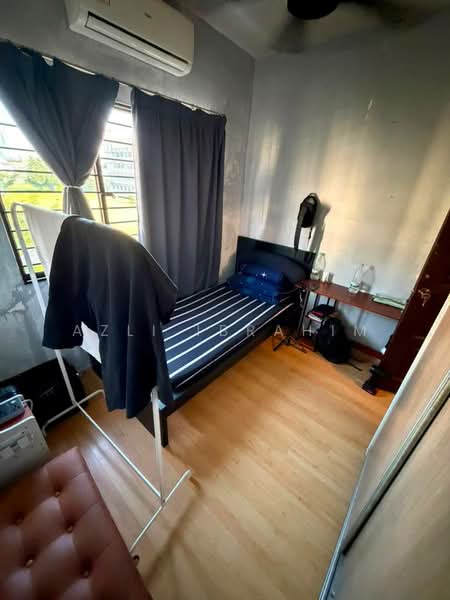 Pangsapuri untuk Dijual di Bunga Raya Apartment - Azli Ibrahim - Bedroom - PropertyGuru.com.my