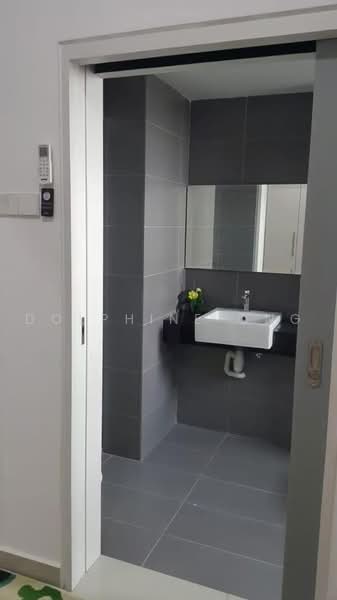 Servis Apartment untuk Disewa di Tropez Residences - Dolphine Ong - Bathroom - PropertyGuru.com.my