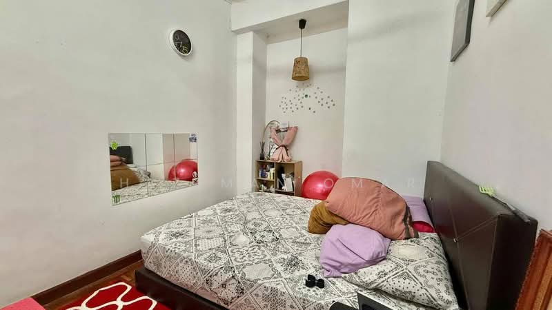 Rumah Teres 2 Tingkat untuk Dijual di Bandar Tun Hussein Onn (Cheras) - Hazeman Omar - Bedroom - PropertyGuru.com.my