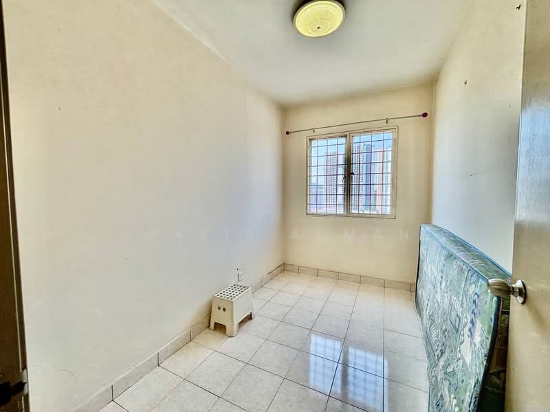 Pangsapuri untuk Dijual di Pangsapuri Jati Selatan - Syakir Adman - PropertyGuru.com.my