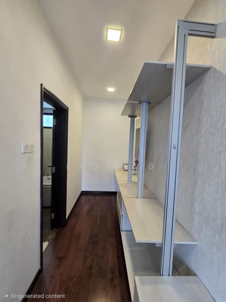 Servis Apartment untuk Dijual di Molek Regency - Leon Ng - Corridor - PropertyGuru.com.my