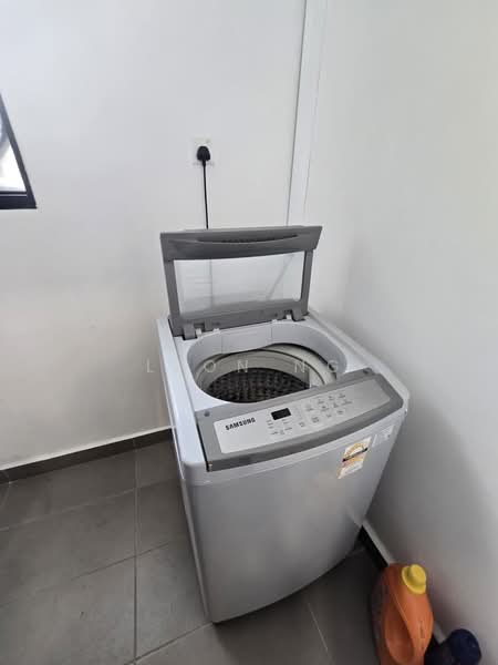 Servis Apartment untuk Dijual di Molek Regency - Leon Ng - Interior - PropertyGuru.com.my
