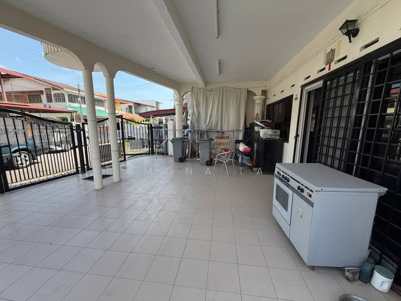 Rumah Teres 2 Tingkat untuk Dijual di Melaka (Melaka City) - Ramona Tan - Exterior - PropertyGuru.com.my