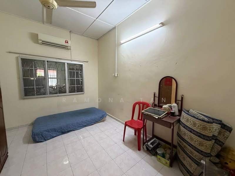 Rumah Teres 2 Tingkat untuk Dijual di Melaka (Melaka City) - Ramona Tan - Bedroom - PropertyGuru.com.my