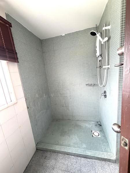 Kondominium untuk Disewa di The Tamarind - Calvin Poh - Bathroom - PropertyGuru.com.my