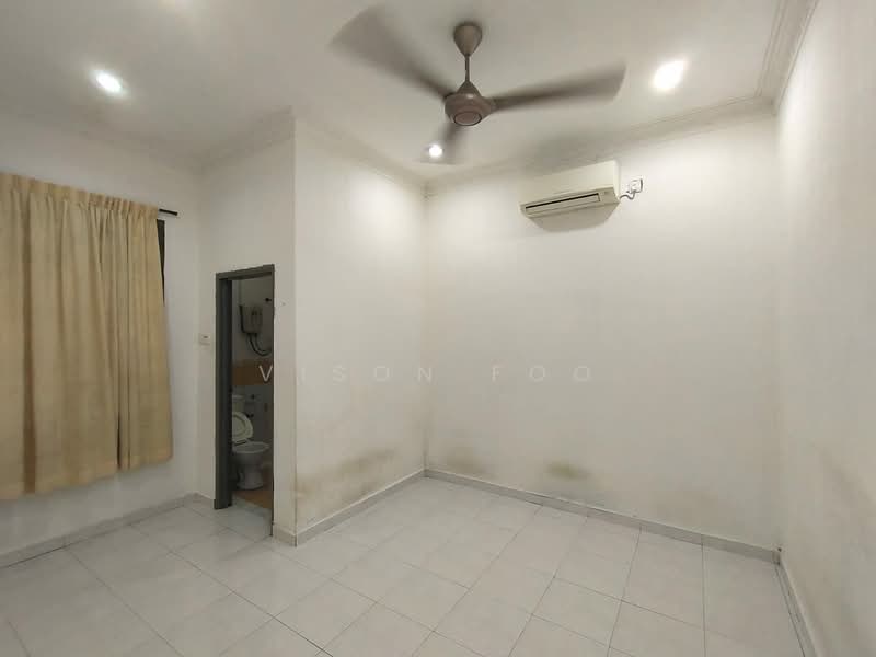 Rumah Teres 1-Tingkat untuk Disewa di Tebrau (Johor) - Vison Foo - Bathroom - PropertyGuru.com.my