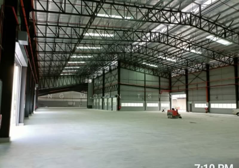 Factory for Rent in Kota Damansara (Selangor) - Ng Moon Tsing - Interior - PropertyGuru.com.my