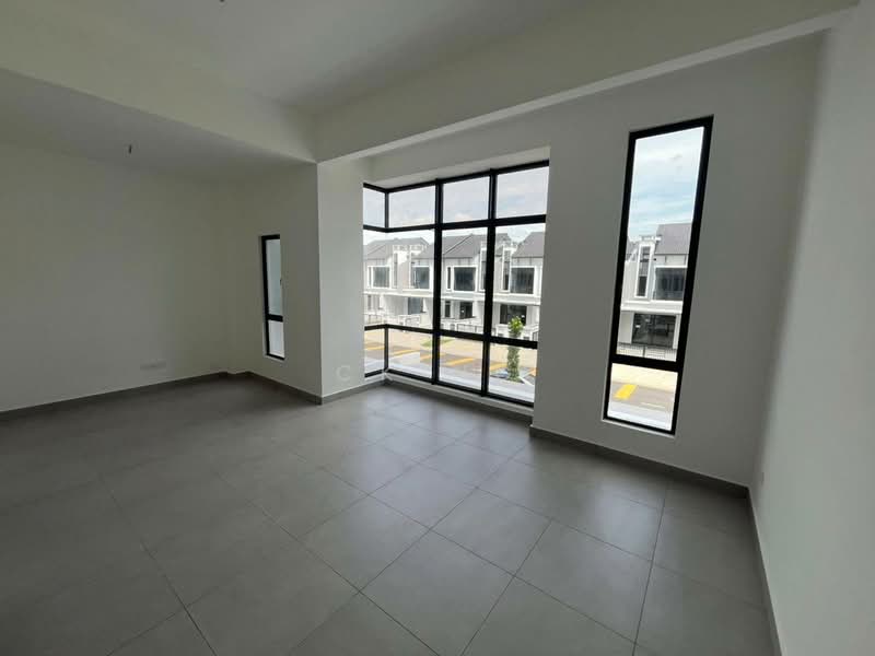 2-storey Terraced House for Sale in Taman Mount Austin (Tebrau) - CK Ng - Living Room - PropertyGuru.com.my