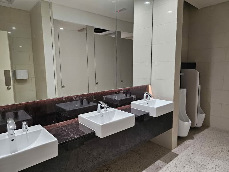 Pejabat untuk Disewa di Damansara Heights (Kuala Lumpur) - Evelyn Hoo - Bathroom - PropertyGuru.com.my