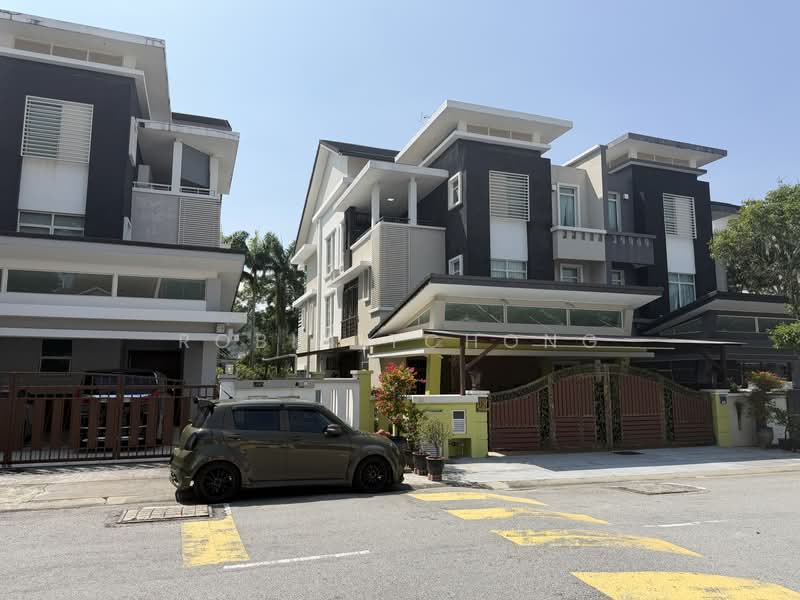 Semi-Detached House for Sale in Ampang Jaya (Ampang) - Robin Tchong - Exterior - PropertyGuru.com.my