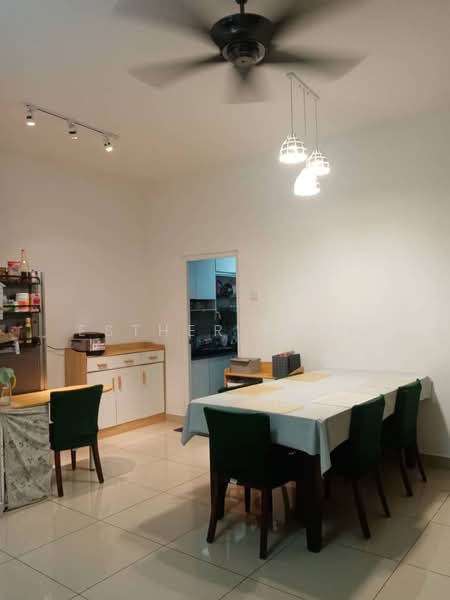 Condominium for Sale at Setia Pinnacle - Esther Neoh - Dining Room - PropertyGuru.com.my
