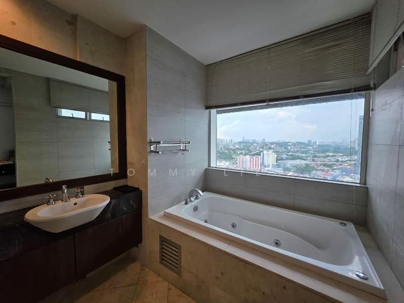 Kondominium untuk Disewa di Flora Murni - Tommy Liew - Bathroom - PropertyGuru.com.my