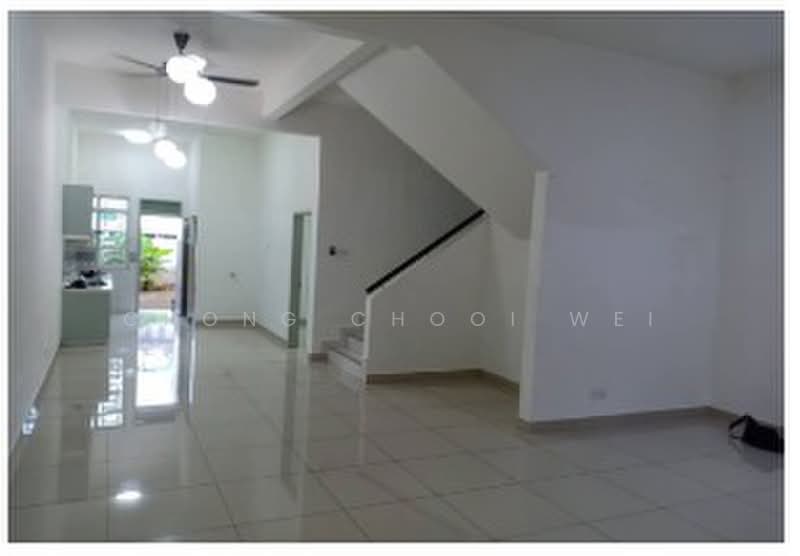 2-storey Terraced House for Rent in Sungai Ara (Penang) - Chong Chooi Wei - Living Room - PropertyGuru.com.my