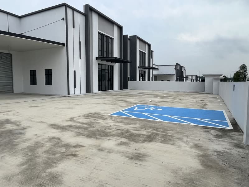 Kilang untuk Disewa di Eco Business Park 1 (Johor Bahru) - Kinn Png - Exterior - PropertyGuru.com.my