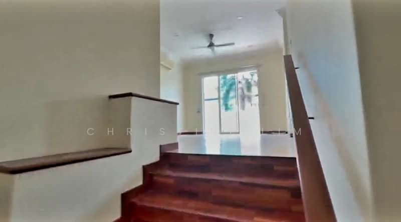 Semi-Detached House for Rent in Tropicana (Petaling Jaya) - Christine Lim - Staircase going up 1st floor - PropertyGuru.com.my