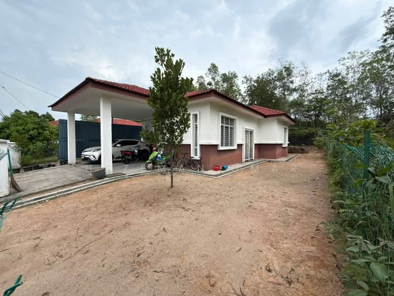 Bungalow House for Sale in Mahkota Hills (Lenggeng) - Hazeman Omar - PropertyGuru.com.my