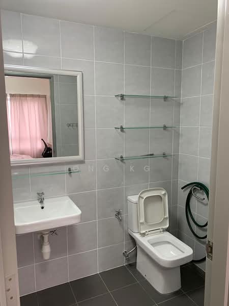 Kondominium untuk Disewa di The Edge Residence - Ong KG - Bathroom - PropertyGuru.com.my