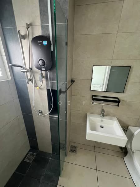 Servis Apartment untuk Disewa di Plaza @ Kelana Jaya - Chloe Koo - Bathroom - PropertyGuru.com.my