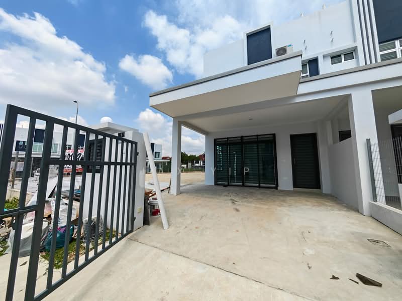 Rumah Teres 2 Tingkat untuk Disewa di Taman Dato Onn (Johor Bahru) - Jax Yip - PropertyGuru.com.my