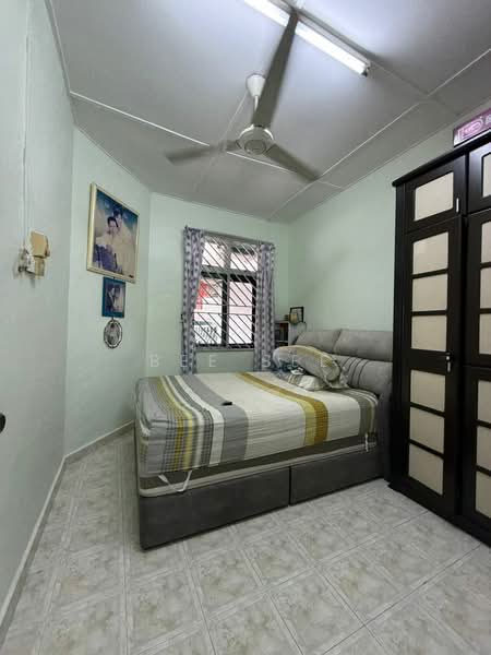 Rumah Teres 1 Tingkat untuk Dijual di Taman Universiti (Skudai) - Bee Bee - PropertyGuru.com.my