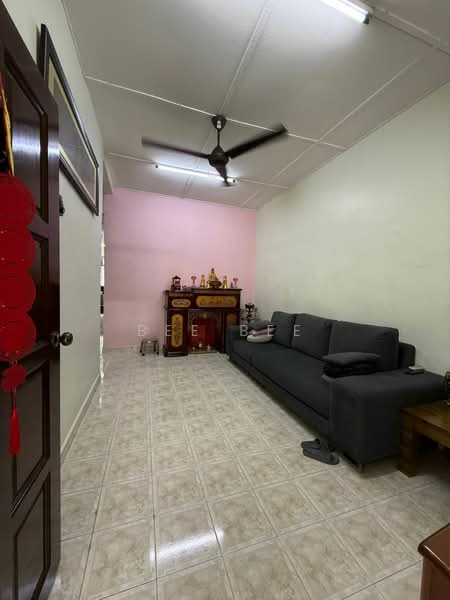 Rumah Teres 1 Tingkat untuk Dijual di Taman Universiti (Skudai) - Bee Bee - PropertyGuru.com.my
