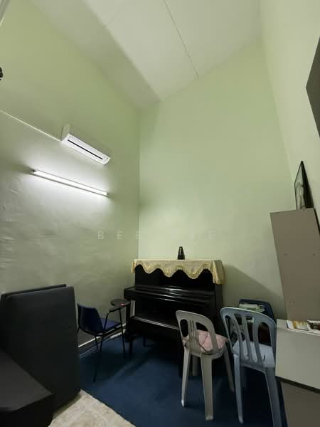 Rumah Teres 1 Tingkat untuk Dijual di Taman Universiti (Skudai) - Bee Bee - PropertyGuru.com.my