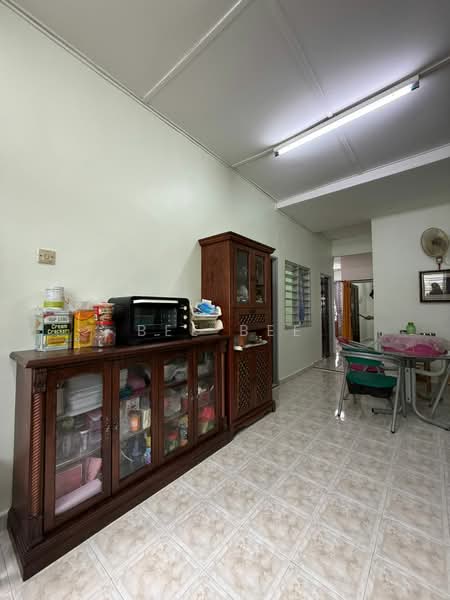 Rumah Teres 1 Tingkat untuk Dijual di Taman Universiti (Skudai) - Bee Bee - PropertyGuru.com.my