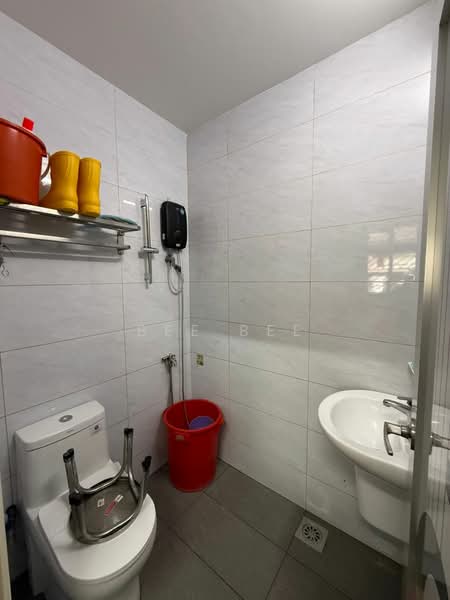 Rumah Teres 1 Tingkat untuk Dijual di Taman Universiti (Skudai) - Bee Bee - PropertyGuru.com.my