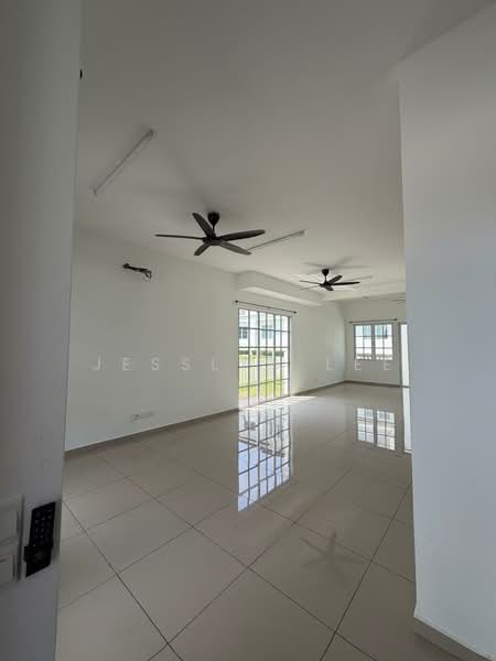Semi-Detached House for Rent in Eco Majestic (Semenyih) - Jesslyn Lee - Living Room - PropertyGuru.com.my