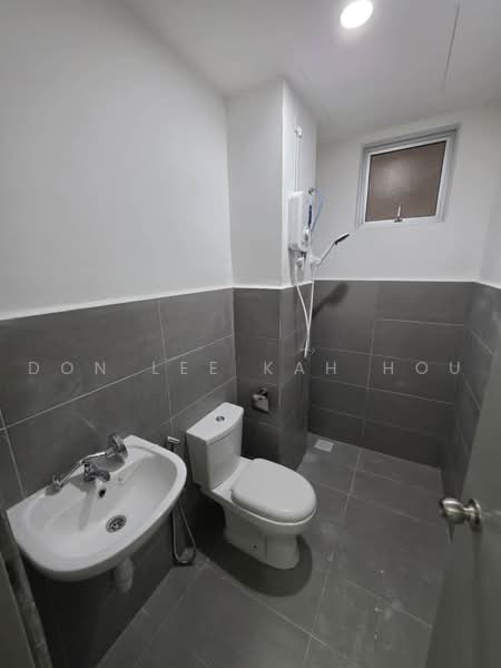 Service Residence for Rent at Prestige Residence - Don Lee Kah Hou - Bathroom - PropertyGuru.com.my