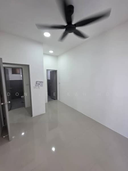 Service Residence for Rent at Prestige Residence - Don Lee Kah Hou - Interior - PropertyGuru.com.my