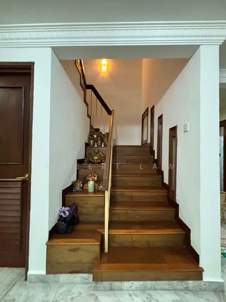 Rumah Teres untuk Dijual di Bandar Kinrara Seksyen 5 (Bandar Kinrara) - Robert Law - Interior - PropertyGuru.com.my