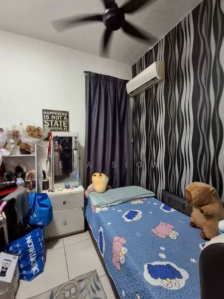 Apartment for Sale at D'Rich Executive Suites - Eva Siow - Bedroom - PropertyGuru.com.my