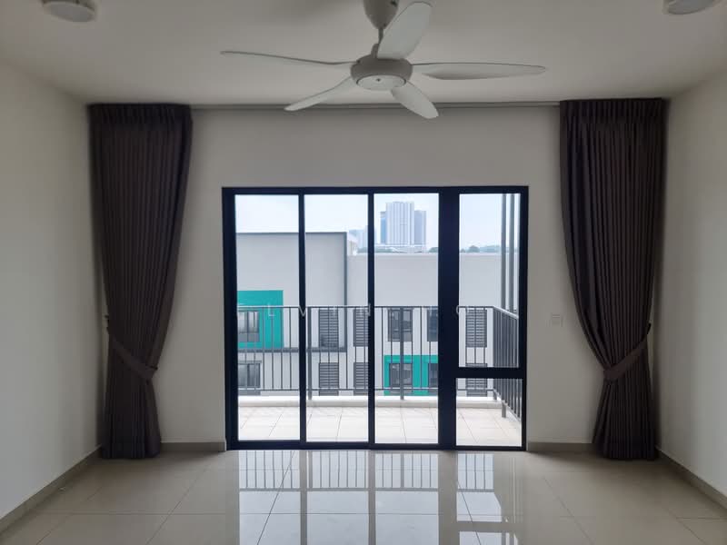 Service Residence for Sale at Huni @ Eco Ardence - Elvin Ho - Balcony - PropertyGuru.com.my