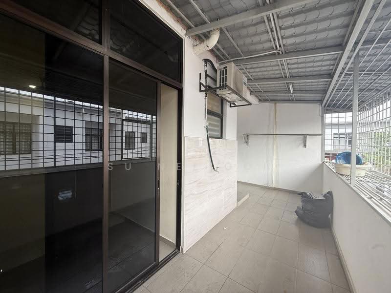 Rumah Teres 2-Tingkat untuk Disewa di Rawang (Selangor) - Su Nee Goh - Balcony - PropertyGuru.com.my