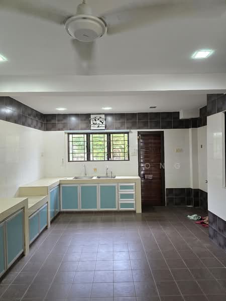 2-storey Terraced House for Sale in Taman Maluri (Cheras) - Julian Tong - Kitchen - PropertyGuru.com.my