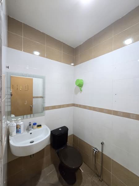 2-storey Terraced House for Sale in Taman Maluri (Cheras) - Julian Tong - Bathroom - PropertyGuru.com.my