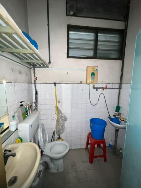 1-storey Terraced House for Sale in Kepong (Kuala Lumpur) - Coyee Wong - Bathroom - PropertyGuru.com.my