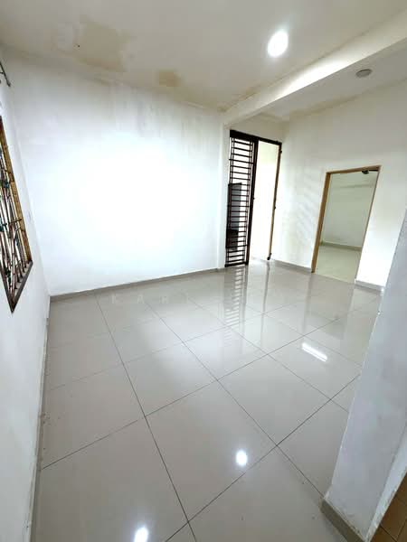 1-storey Terraced House for Sale in Taman Mutiara Rini (Skudai) - Karl Lim - Interior - PropertyGuru.com.my