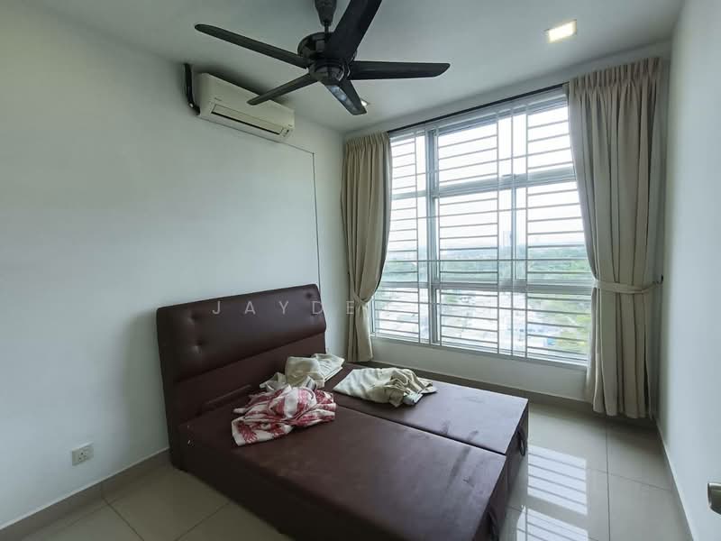 Apartment for Sale at D'Rich Executive Suites - Jayden Ng - Bedroom - PropertyGuru.com.my