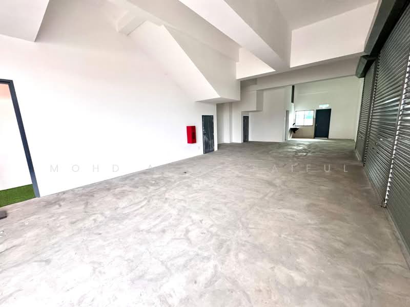 Shop for Rent in Bandar Seri Putra (Bangi) - Mohd Aizat Saiful Bahri - Interior - PropertyGuru.com.my