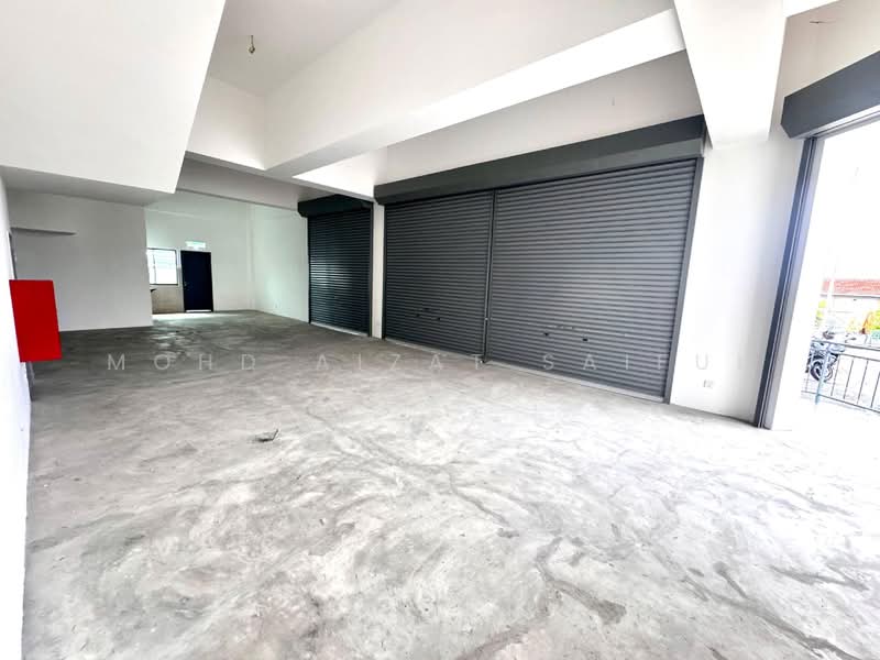 Shop for Rent in Bandar Seri Putra (Bangi) - Mohd Aizat Saiful Bahri - Interior - PropertyGuru.com.my