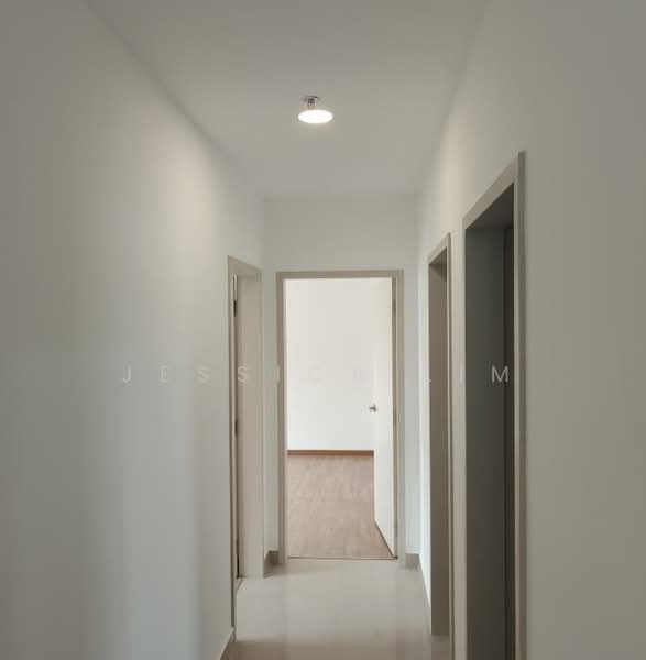 Service Residence for Rent at Residensi Ava @ Kiara Bay - Jessica Lim - Corridor - PropertyGuru.com.my