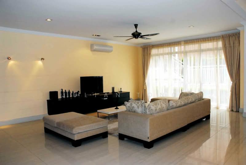 Rumah Berkembar untuk Dijual di Taman Segambut (Jalan Kuching) - Julian Tong - Living Room - PropertyGuru.com.my