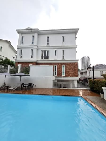 Rumah Berkembar untuk Dijual di Taman Segambut (Jalan Kuching) - Julian Tong - Exterior - PropertyGuru.com.my