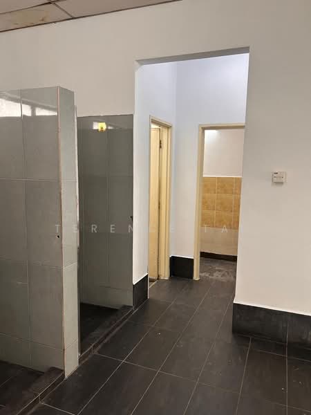 Shop / Office for Rent in Setia Tropika (Johor Bahru) - Terence Tan - Interior - PropertyGuru.com.my