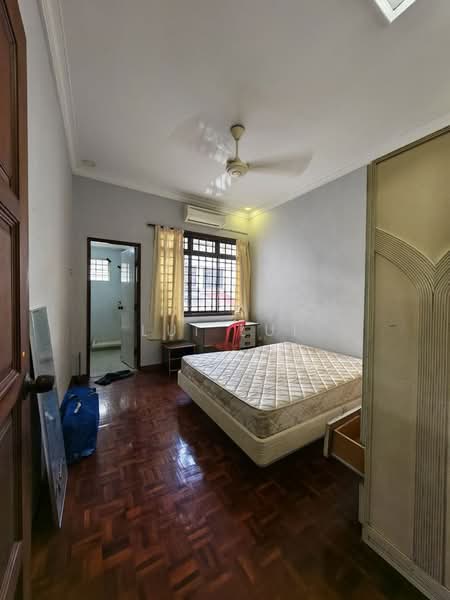 2-storey Terraced House for Sale in Taman Sri Putri (Skudai) - Lui Lui - Bedroom - PropertyGuru.com.my