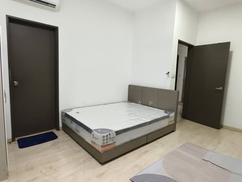 Condominium for Rent at The Henge - Amy Yap - Bedroom - PropertyGuru.com.my