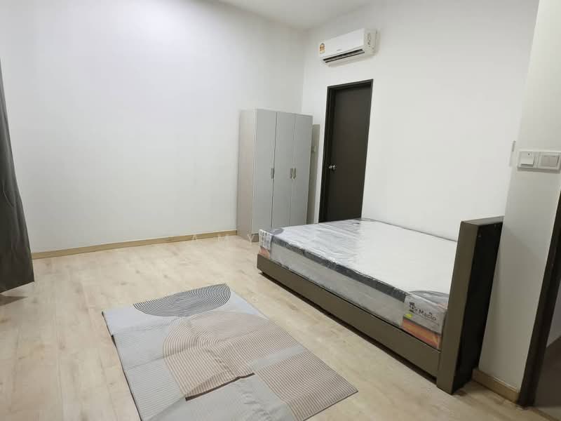 Condominium for Rent at The Henge - Amy Yap - Bedroom - PropertyGuru.com.my
